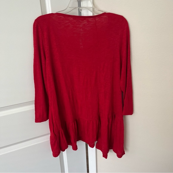 Alembika Ruffled Bottom Tunic - Picture 9 of 12